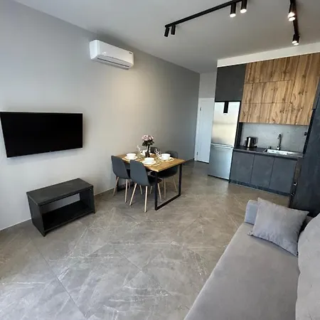 Eavalonrestapartment Lviv Exterior photo