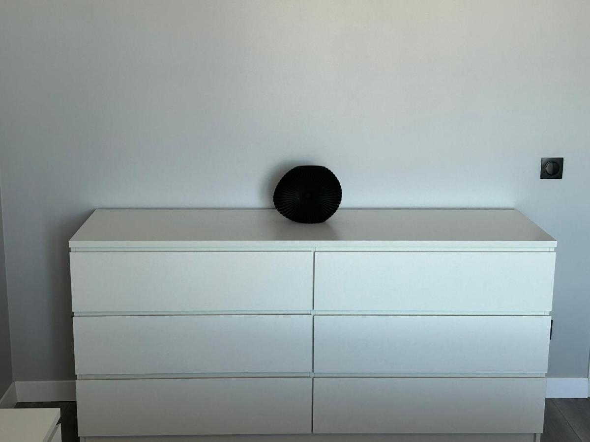 Eavalonrestapartment *